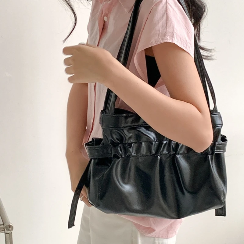 Womens Wrinkled Underarm Bag PU Leather Pleated Ruched Armpit Bag Fashionable Solid Color Shoulder Purse Large Handbag