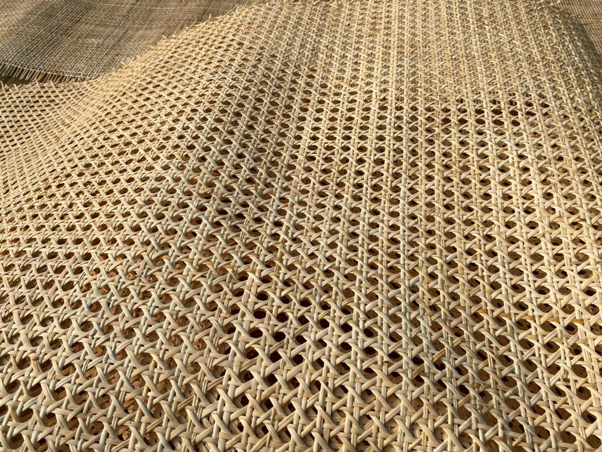 35-55 cm breite Rattanrolle, natürliches großformatiges Rattan-Geflechtmaterial, Rattan-Gewebe für Schrankkopfteile – Detail 7