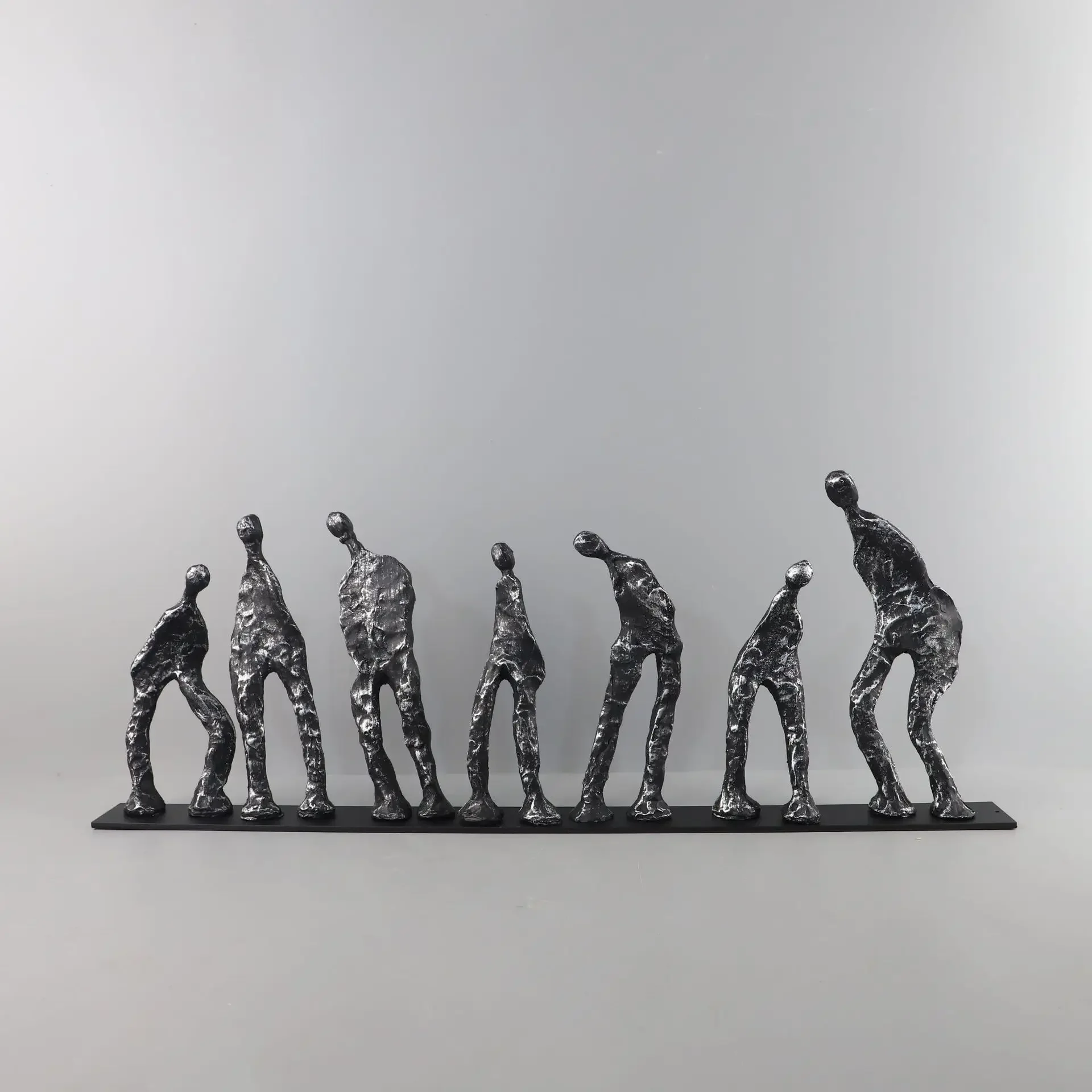 

Seven People Black Cast Iron Figures Sculpture Desk Decoration Crafts Ornaments Abstract Characters Statue Room Aesthetic Decor