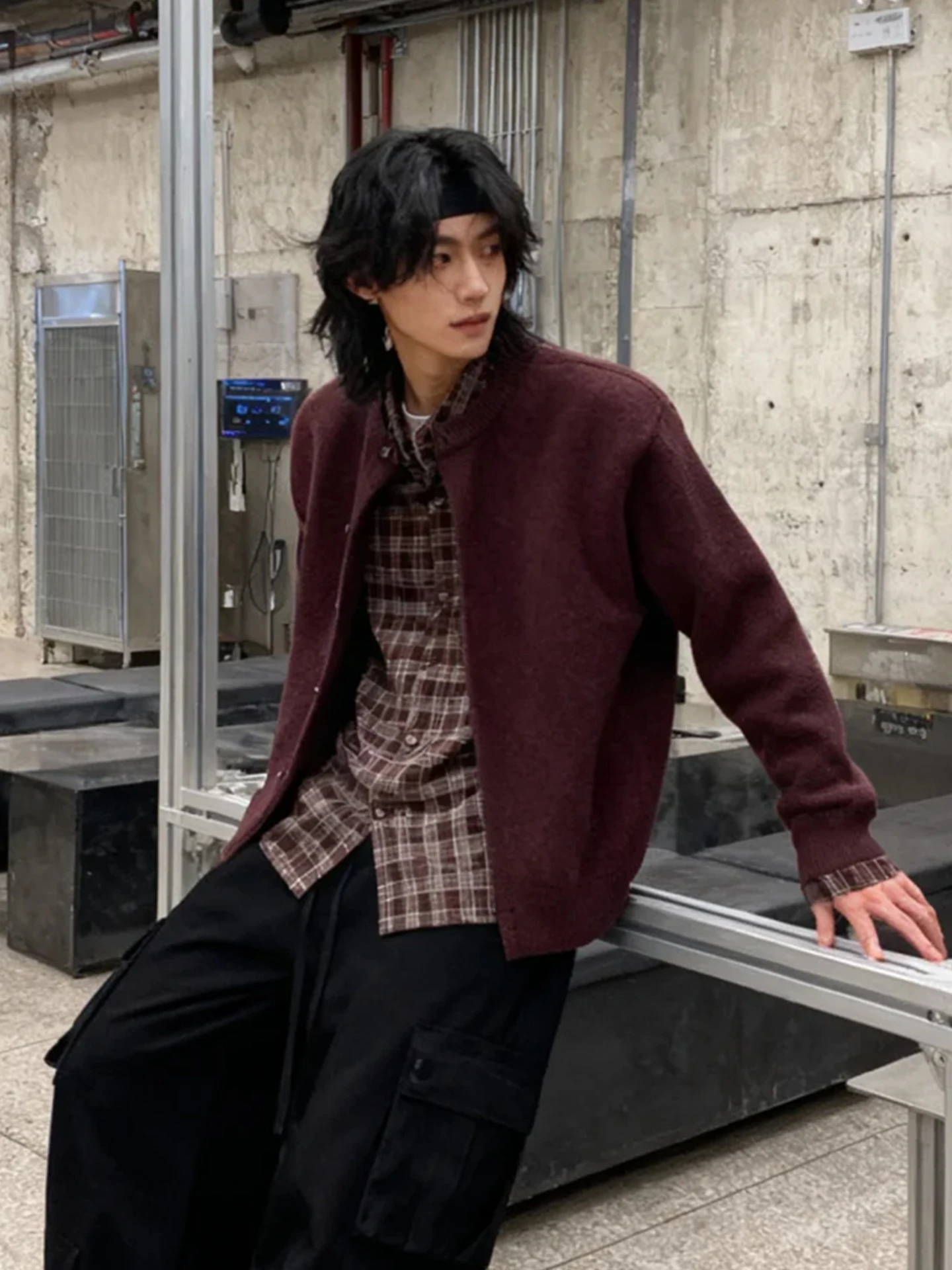 

Мужской вязаный свитер на осень-зиму, свободный крой, имитация двухслойности, повседневный, теплый, с круглым вырезом