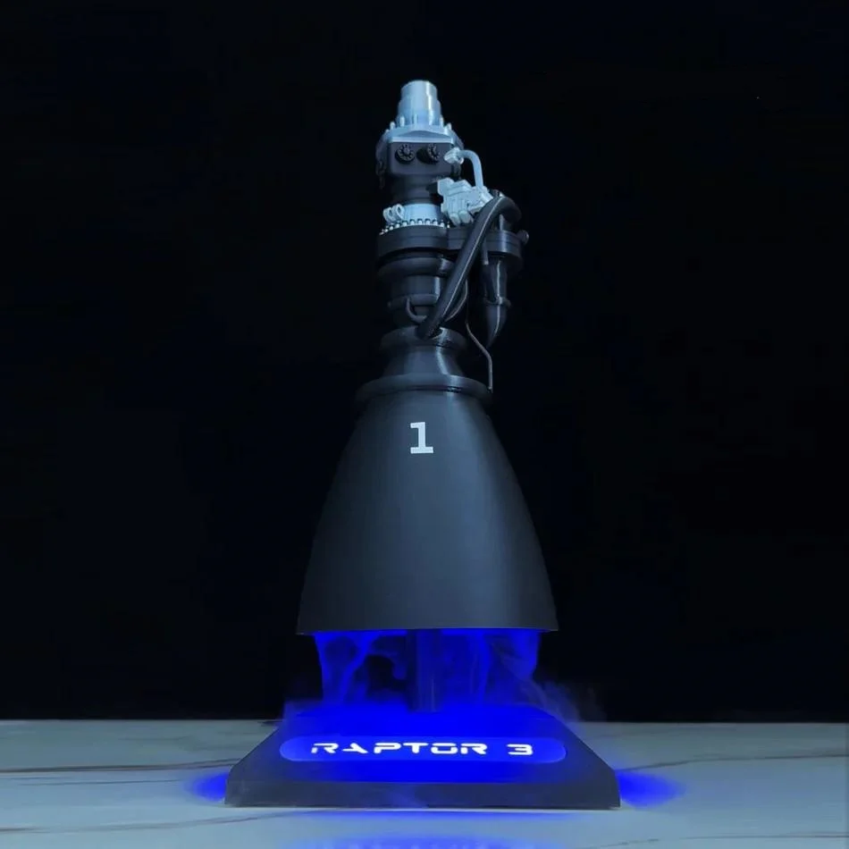 SpaceX Starship Raptor Engine with Humidifier Function Model Ornament