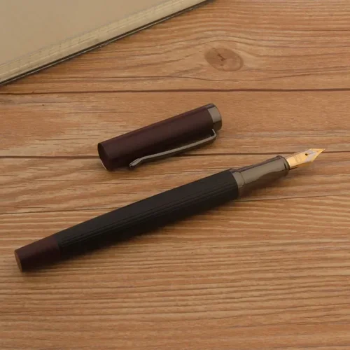 Imagen 2 del producto Pluma estilográfica de Metal esmerilado, bolígrafos de tinta roja, Punta M, papelería, oficina, material escolar, 1 unidad