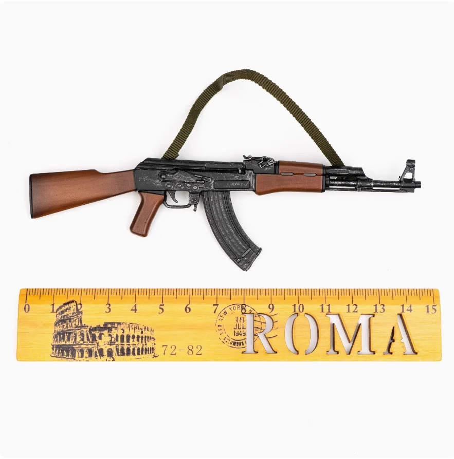 

PRESENT TOYS PT-sp53 1/6 Male Soldier Head Carving Belt AK47 Model Accessories For 12'' Action Figure Body In Stock