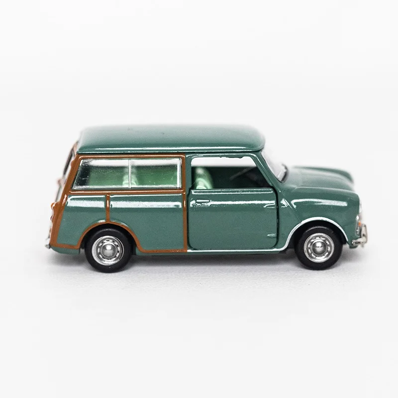 Tiny 1:50 Austin Mi-ni Countryman Green Alloy Simulation Model Car