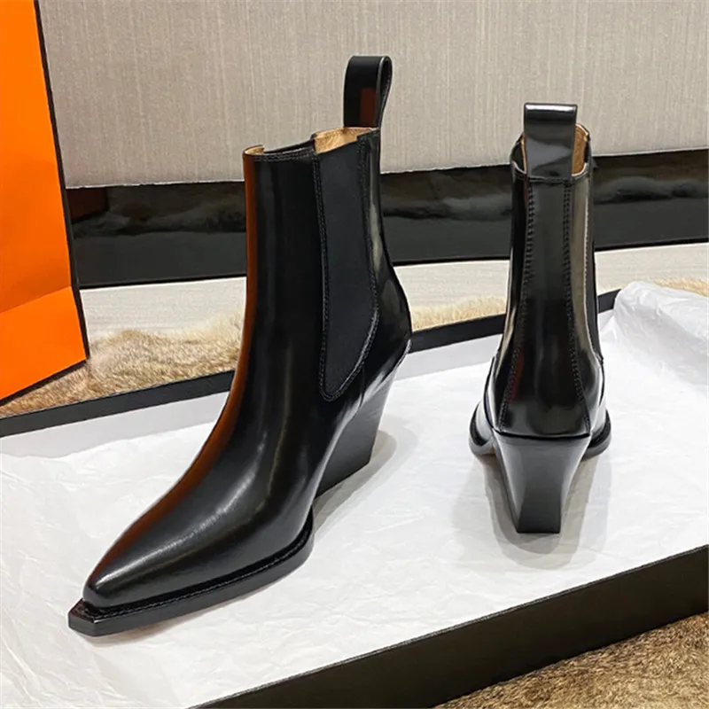 Szpiczasty nosek kobiety Chelsea Boots lakierki czarne krótkie botki damskie jesienne buty na koturnie szpilki Botas Mujer kliny