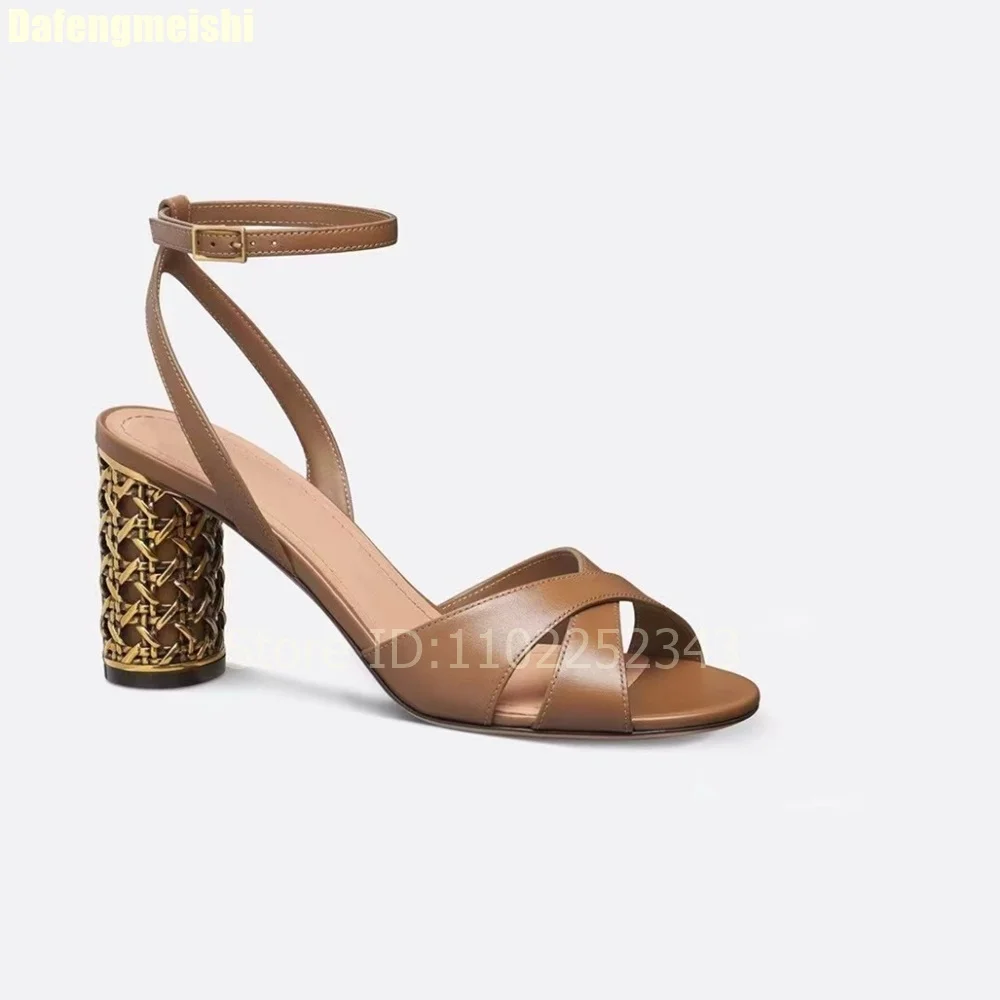 

Metal Carved Heel Ankle Strap Sandals Cross Strap Women Brown Leather Chunky Heel Sandals Fashion Open Toe Casual Party Shoes