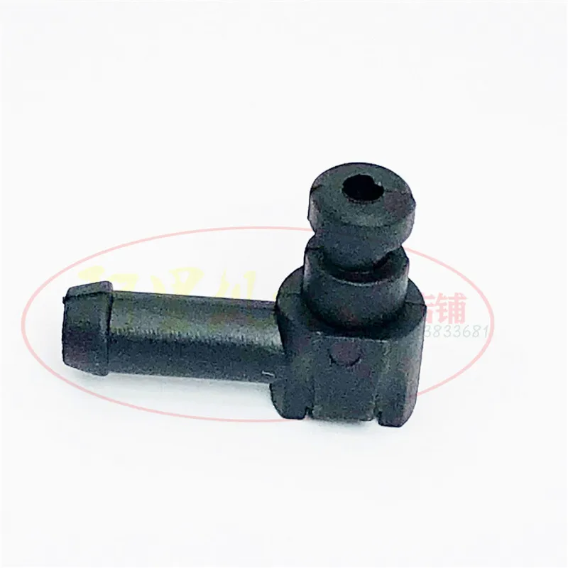 Electronic injection common rail fuel injection return joint two-way three-way clip is applicable to Isuzu D-MAX 4JJ 4JK