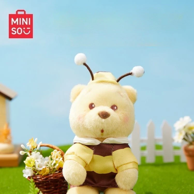 MINISO ديزني ويني ذا بوه المزحة حفلة أفخم المفاتيح Kawaii حقيبة سحر لينة محشوة تحصيل هدية 2025 جديد