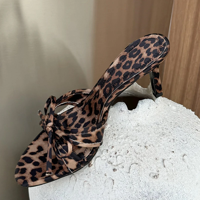 Fashion Female Sandals Slippers Fashion Heels Footwear Women Pumps Slingbacks Shoes For Pointed Toe Leopard Ladies Heels Shoes