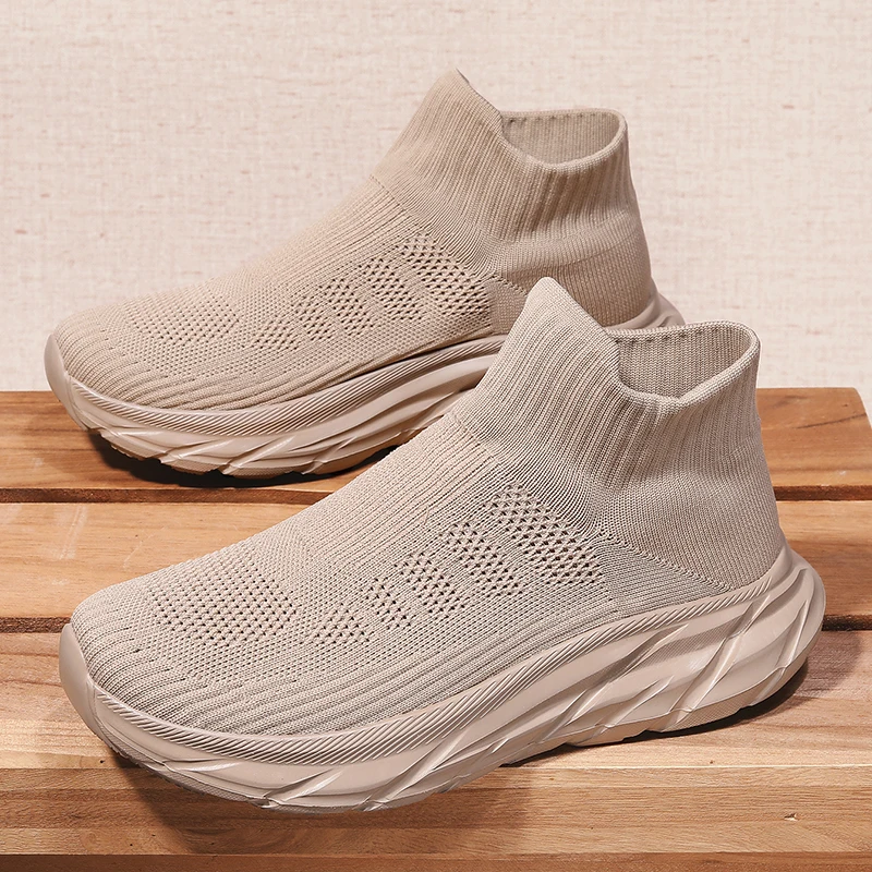 

MAEDEF Workout Shoes for Men Lightweight Breathable Training Running Shoes Non Slip Athletic Walking Shoes Comfortable Sneakers