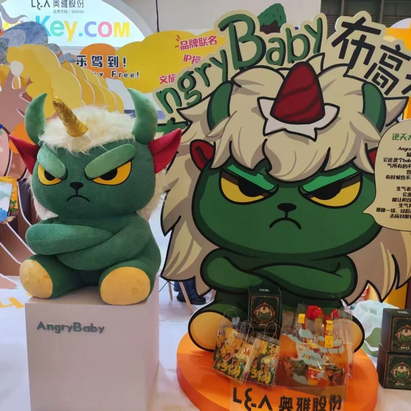 

Joykey AngryBaby 20cm Christmas Plush Toy Set with Comb Scarf Hair Clips And Stickers Festive Holiday Collectible Gift for Kids