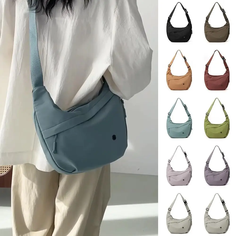 

Multifunctional Shoulder Bag High Capacity Nylon Crossbody Messenger Bag Waterproof Adjustable Belt Travel Bag Shopping