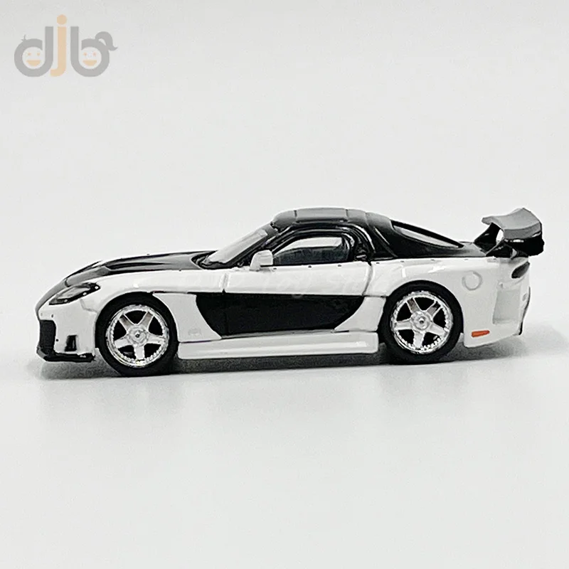 1:64 Diecast Car Model Toy Veilside Fortune 7 Replica For Adult Collection And Gifts