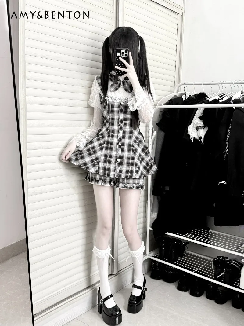 Japanische, in Massenproduzierte Damen-Sets im Lolita-Stil, süße Perlen, Strass, Schleife, Spitze, lange Ärmel, schlankes Minikleid, Shorts, zweiteiliges Set