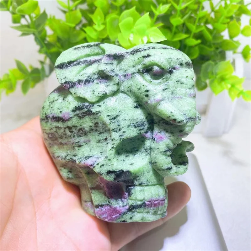 

8.6cm Natural Ruby Zoisite Crystal Elephant Skull Carving Healing Reiki Quartz Home Decoration Or Halloween Gift 1pcs