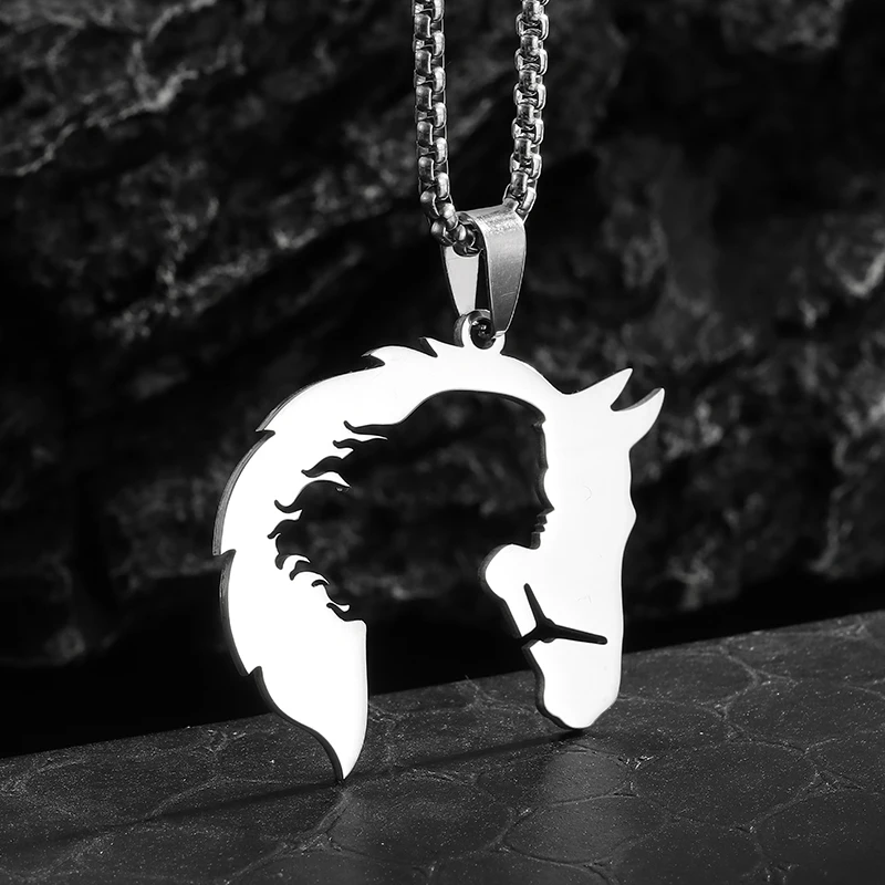 Exquisite Titanium Steel Horse Head Animal Necklace Suitable for Men and Women Fashion Pendant Hip Hop Trend Party Jewelry