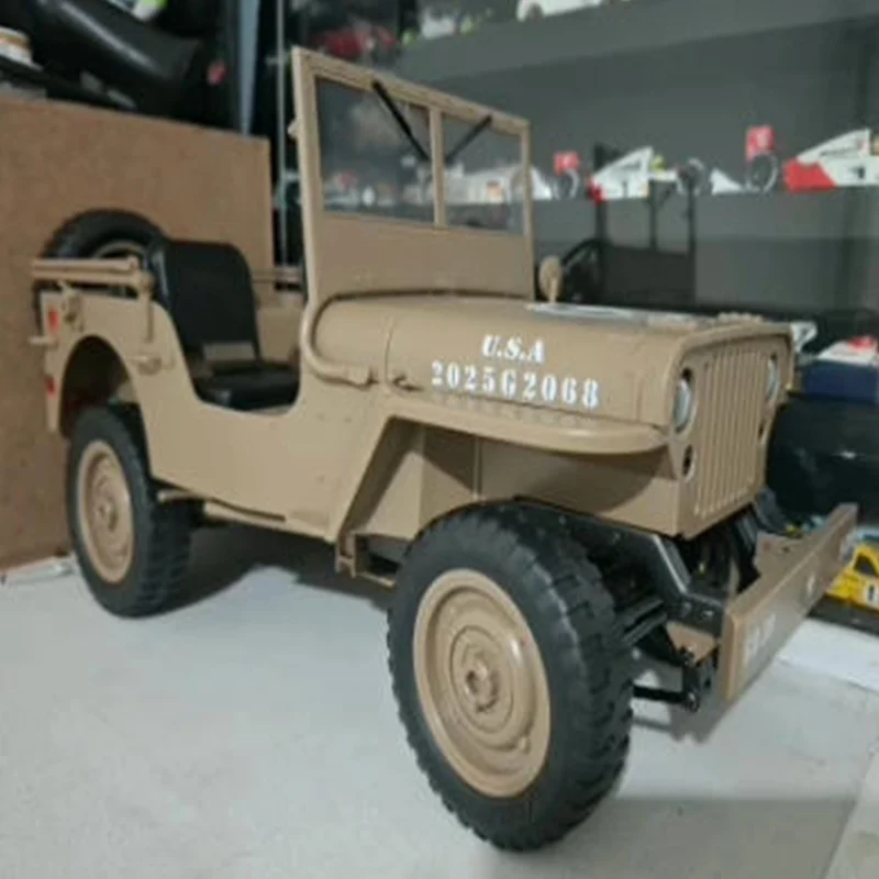 children-4wd-jjrc-c8815-full-scale-upgraded-simulation-model-toy-24g-willis-rc-car-off-road-climbing-remote-control-vehicle-toy