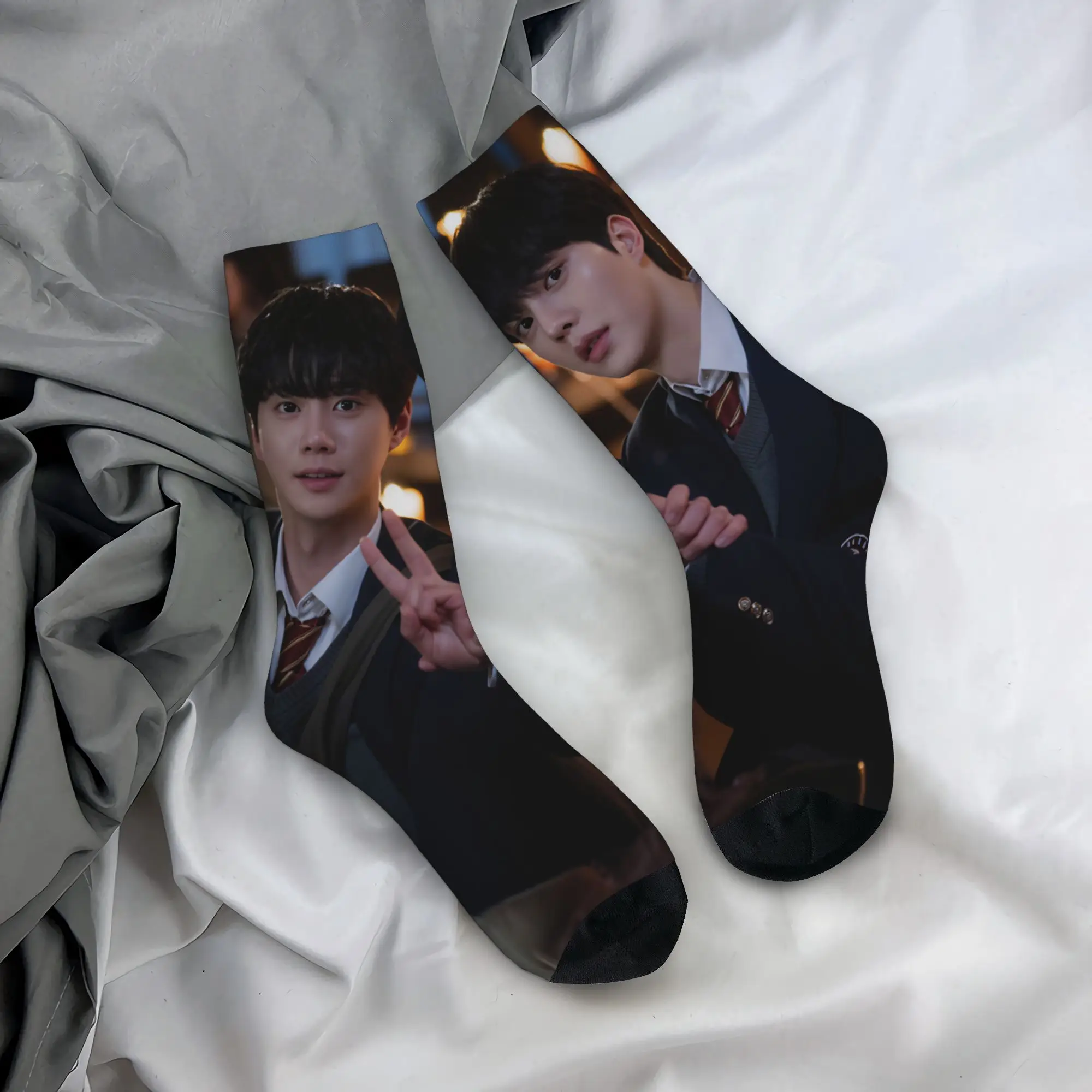Adults Men Socks Kdrama Four Hands Two Sonatas  Stockings Winter Fashion Medium Soft Socks Custom Running Sports Non Slip Socks