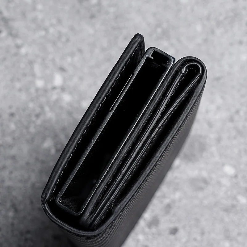 Auto-Pop Aluminum RFID Wallet with AirTag Tracking & Carbon Fiber Design - Slim Secure Card Holder