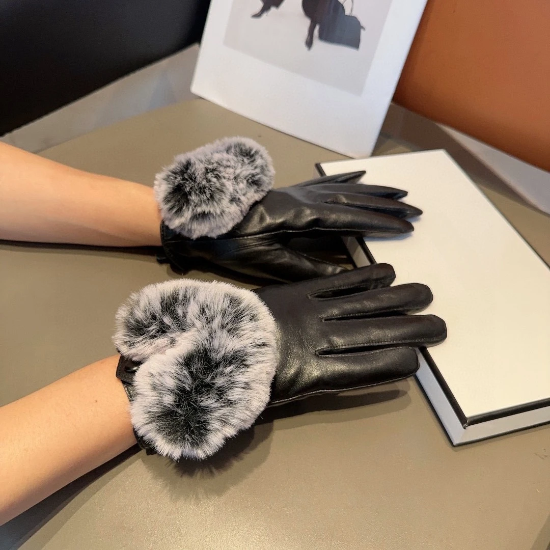 

NEW autumn and winter lazy rabbit fur sheepskin women's gloves