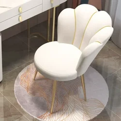 1PCS Nordic Dressing Stuhl Designer Hause Sessel Wohnzimmer Mit Rückenlehne Mode Fauteuil Salon Haushalts Essentials