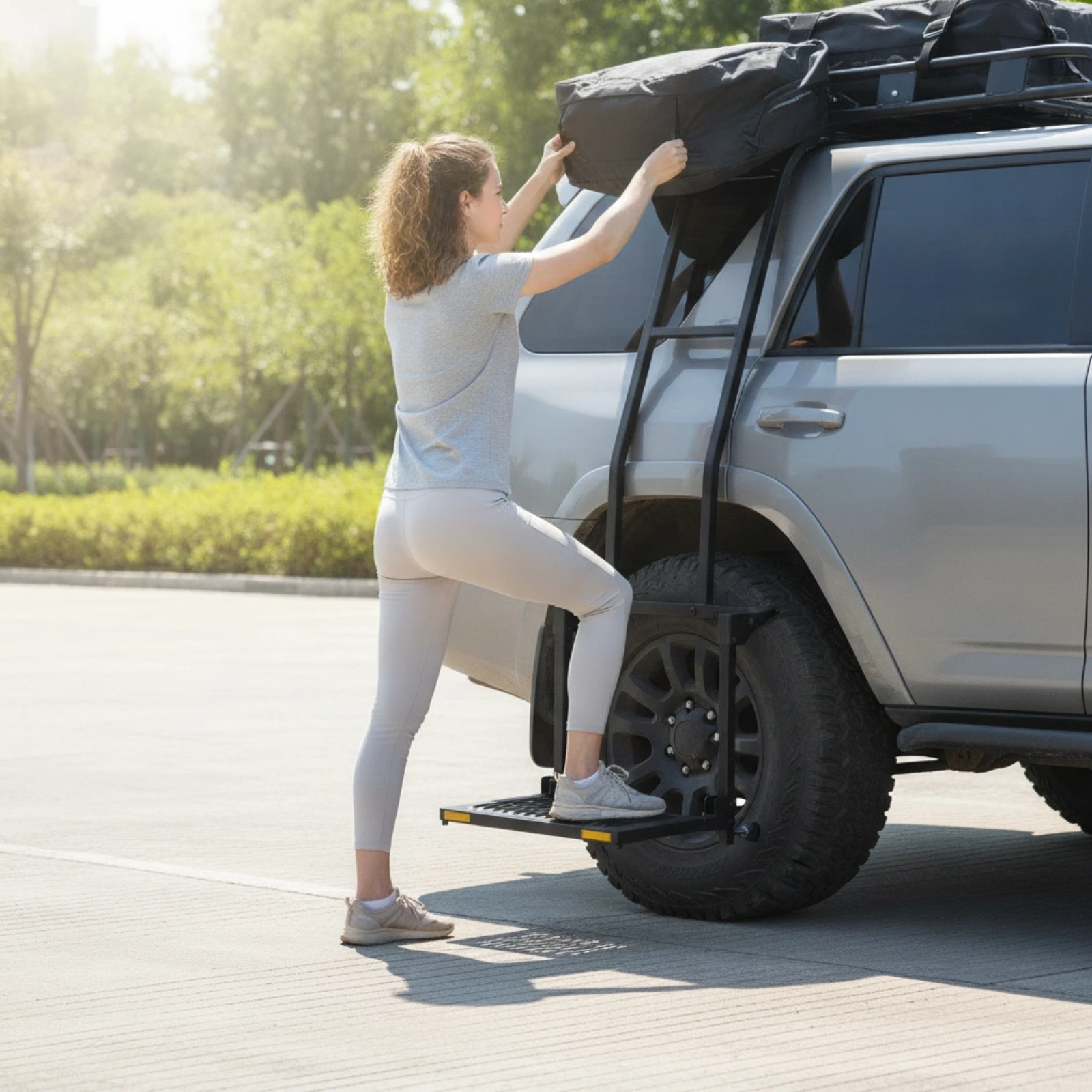 Adjustable Tire Step with Handhold Long-Lasting Vehicle Wheel Step Platform Portable Corrosion-Resistant for Truck Owners view 3