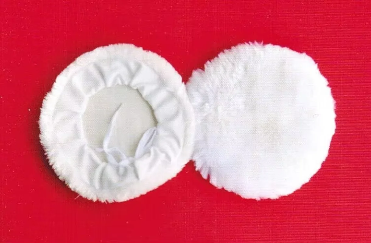 

High quality 100% wool polish pad with tie belt