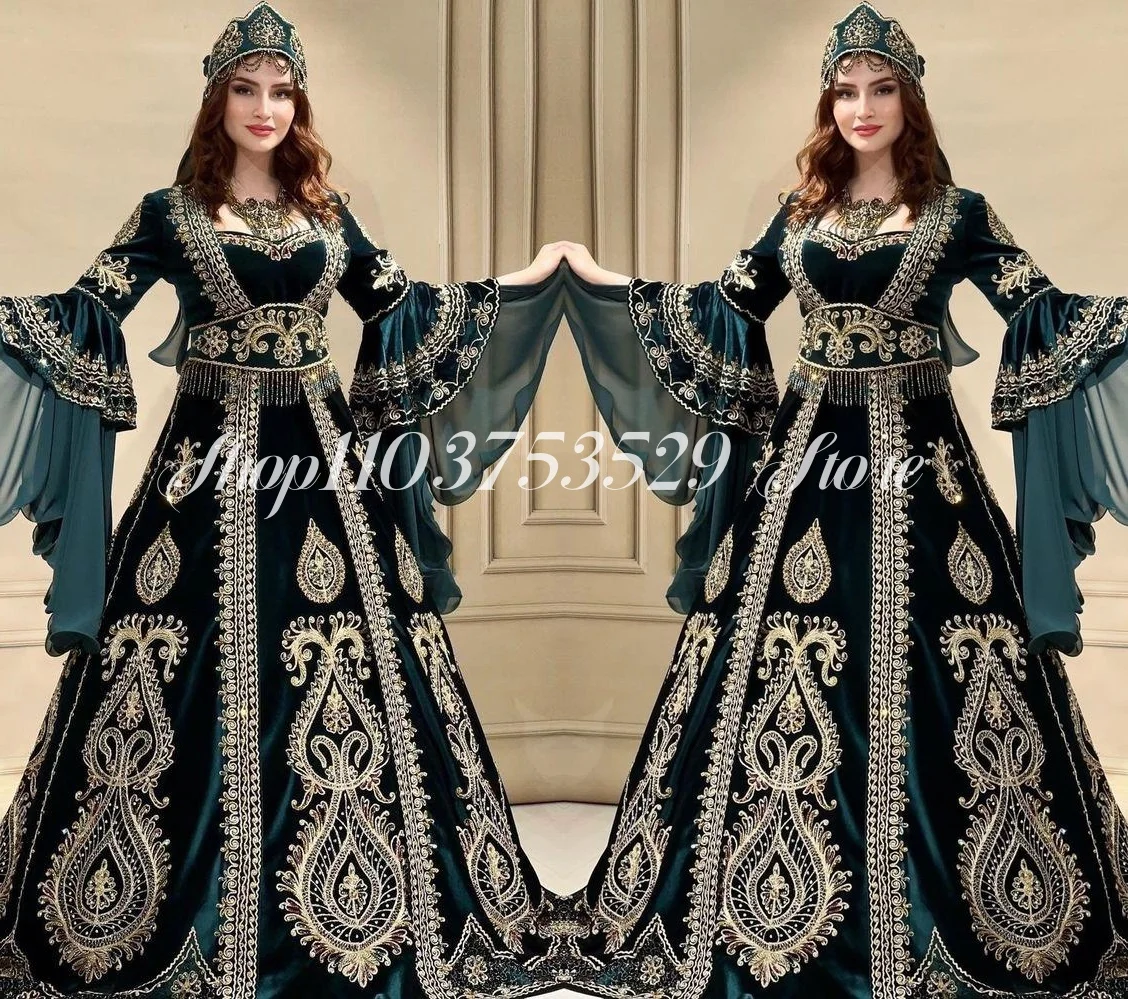 Hunter Green Middle Eastern Wedding Dress with Long Sleeve Placket Luxury Beaded Applique Marocca Robe Arabian Bridal Gowns