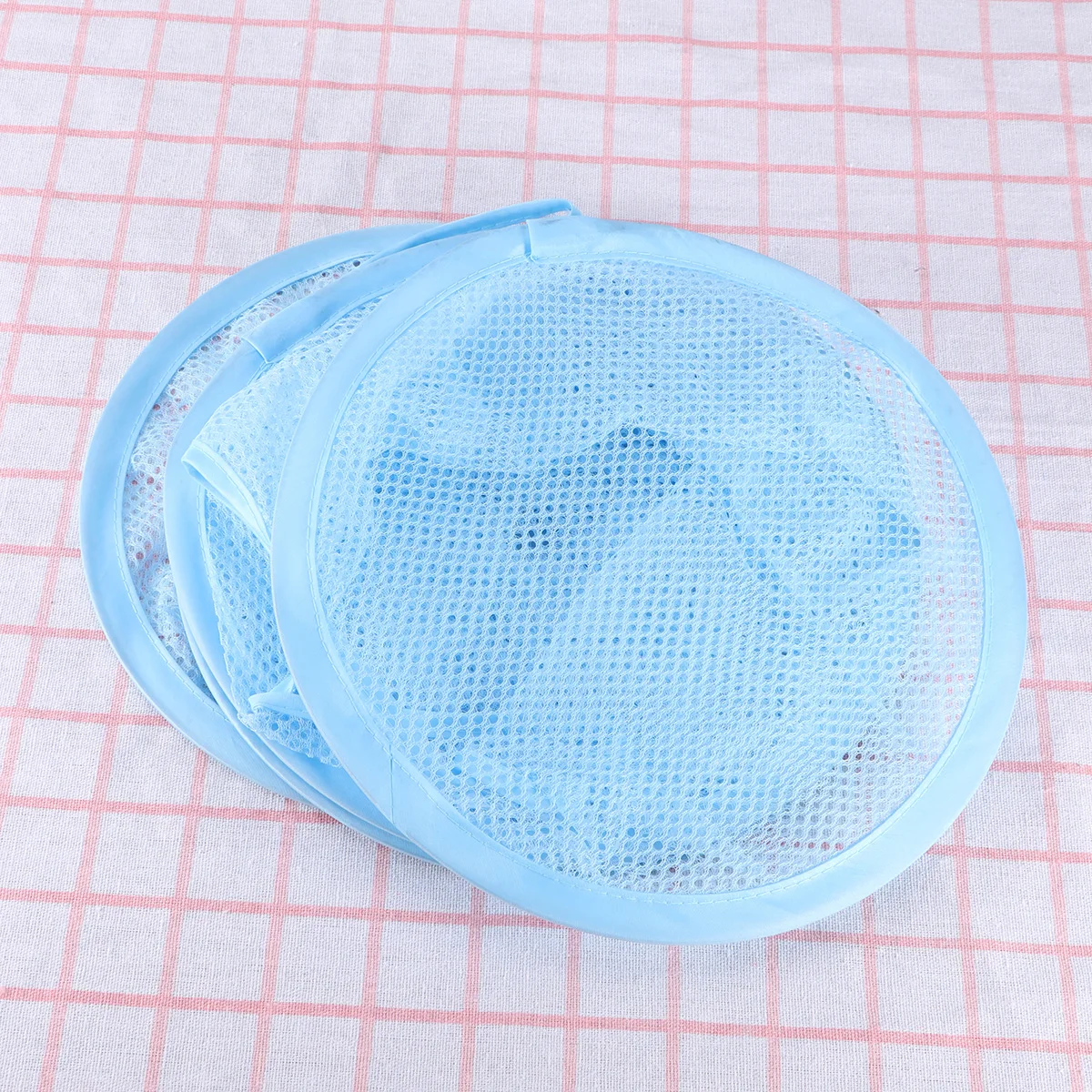 

Hanging Mesh Storage Bag 3 Layer Foldable Clothes Toy ganizer Laundry Basket Kids Room Travel Net Storage Home ganization