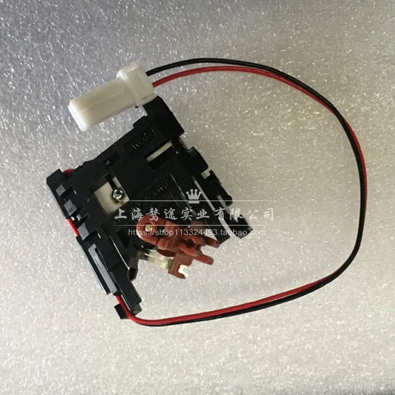 

For Roewe i5 I6 750 550 RX5 MG MG6 5 ZS gasoline float tank oil level sensor adaptation