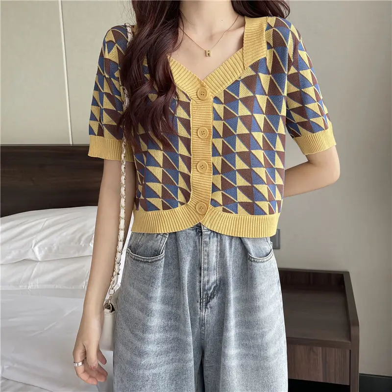 Vintage Knitted T-shirts Women Summer Thin Button Design Rhombic Casual Short-sleeve All-match Cropped Female Streetwear Ulzzang