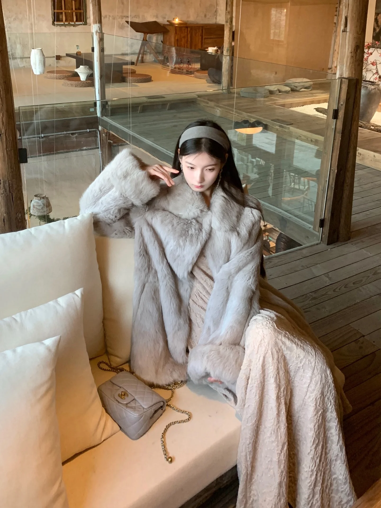 

Warmth Walkink QingTanYu Gentle Collar Super Soft Rabbit Fur Leather Coat Loose Fit Long Sve Women's Faion Winter Out...