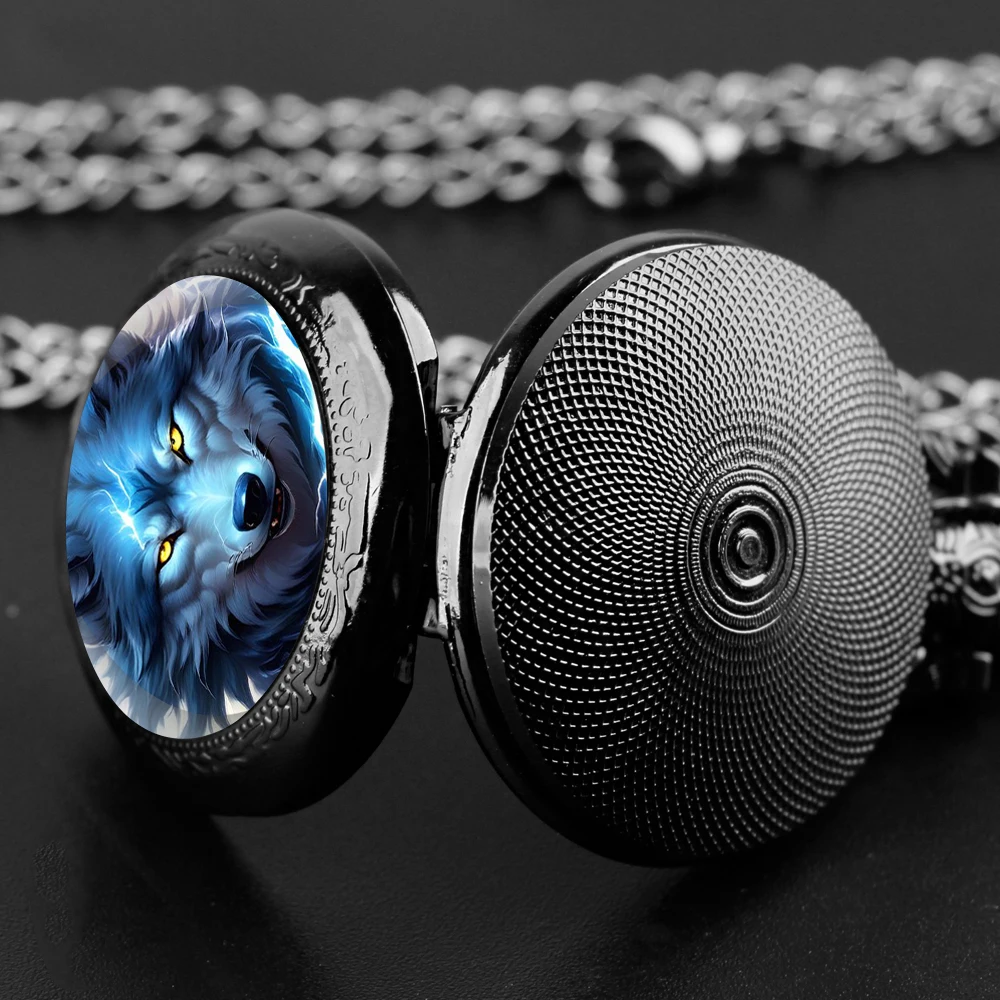 Blue Wolf Design Glass Dome Quartz Pocket Watch With Durable Chain Arabic Numeral Dial For Men And Women Creative Gifts