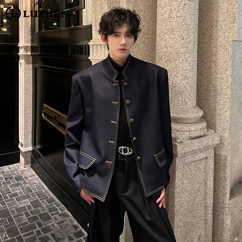 

LUZHEN Элегантная мужская джинсовая куртка на пуговицах с вышивкой по краям, модное осеннее пальто высокого качества 202, однотонное пальто JY4473