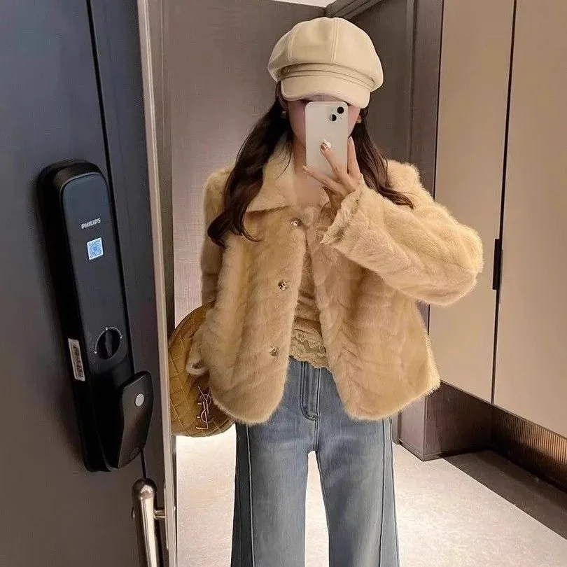 Eco-Friendly Fur Jacket Women's Young Style Golden Leaf Mink Short Coat Warmth Long Sleeve Loose Fit Fashionable Outerwear