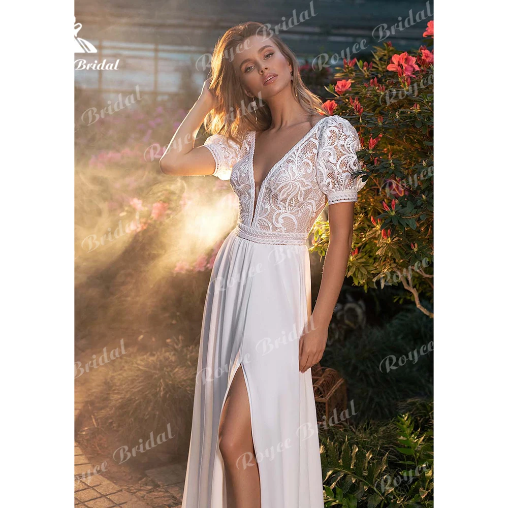 Vestido de novia bohemio para mujer, traje Sexy de gasa con abertura lateral y cuello en V, Manga corta abullonada, Top de encaje, línea A, personalizado, 2025