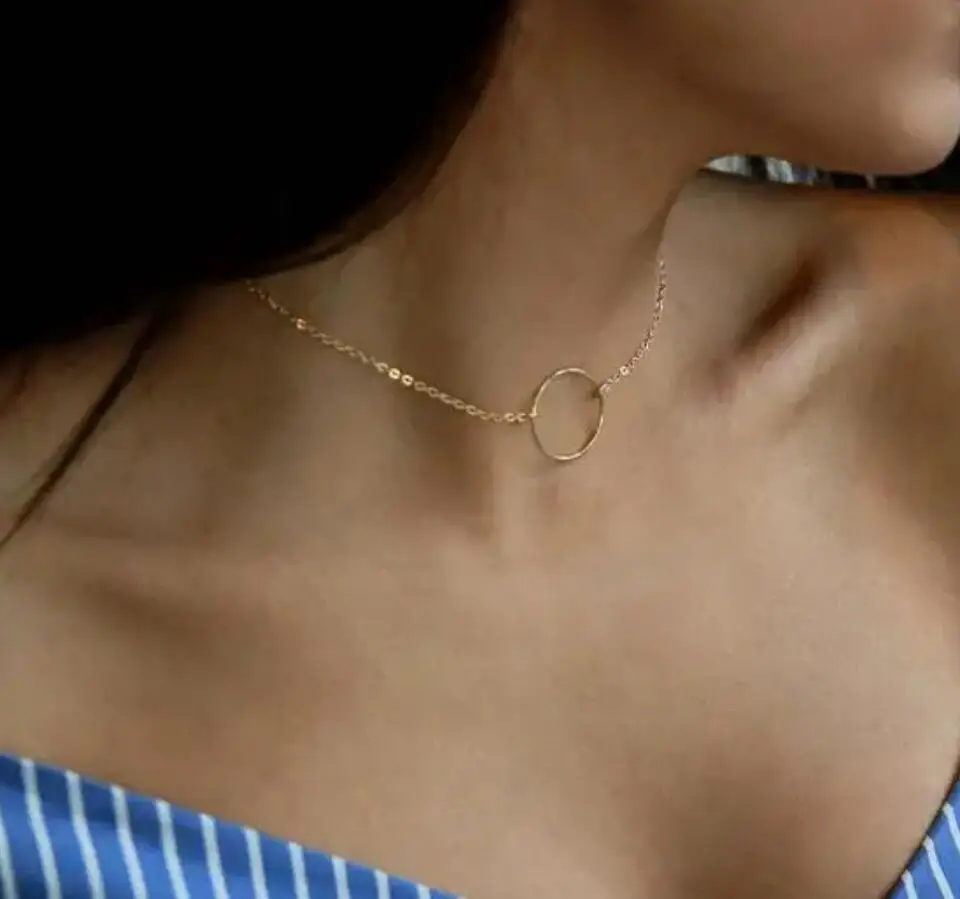 Aihua Mode Mädchen Schlüsselbein Kette Hohl Runde Kreis Halsketten für Frauen Einfache Prägnante OL Halsketten Geburtstag Schmuck Geschenke – Detail 5