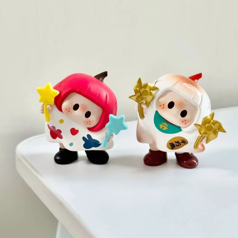 

Подлинная в наличии Yoyo, милая серия с кривой головой, слепая коробка, модный предмет, украшение для рабочего стола, мини-кукла с тыквой, подарок на день рождения для девочки