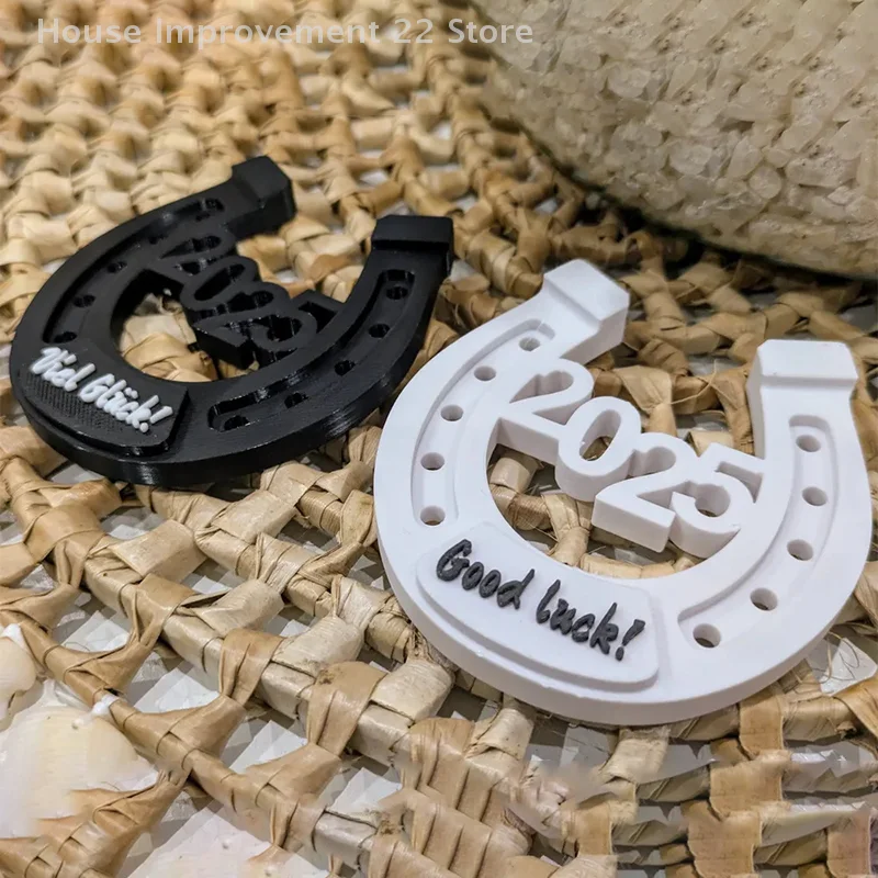 2025 สวัสดีปีใหม่เครื่องประดับ Creative Horseshoe Shape ตกแต่ง Western-แรงบันดาลใจตกแต่ง Holiday Party Supplies