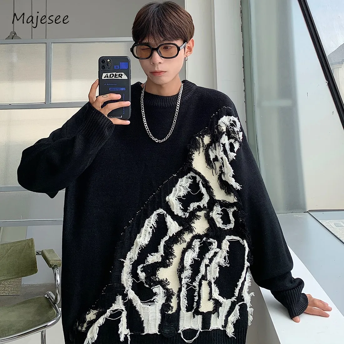 

Vintage Sweaters Men Frayed Patch Work Panelled High Street American Style O-neck Asymmetrical Fashion Hip Hop Autumn Hipster