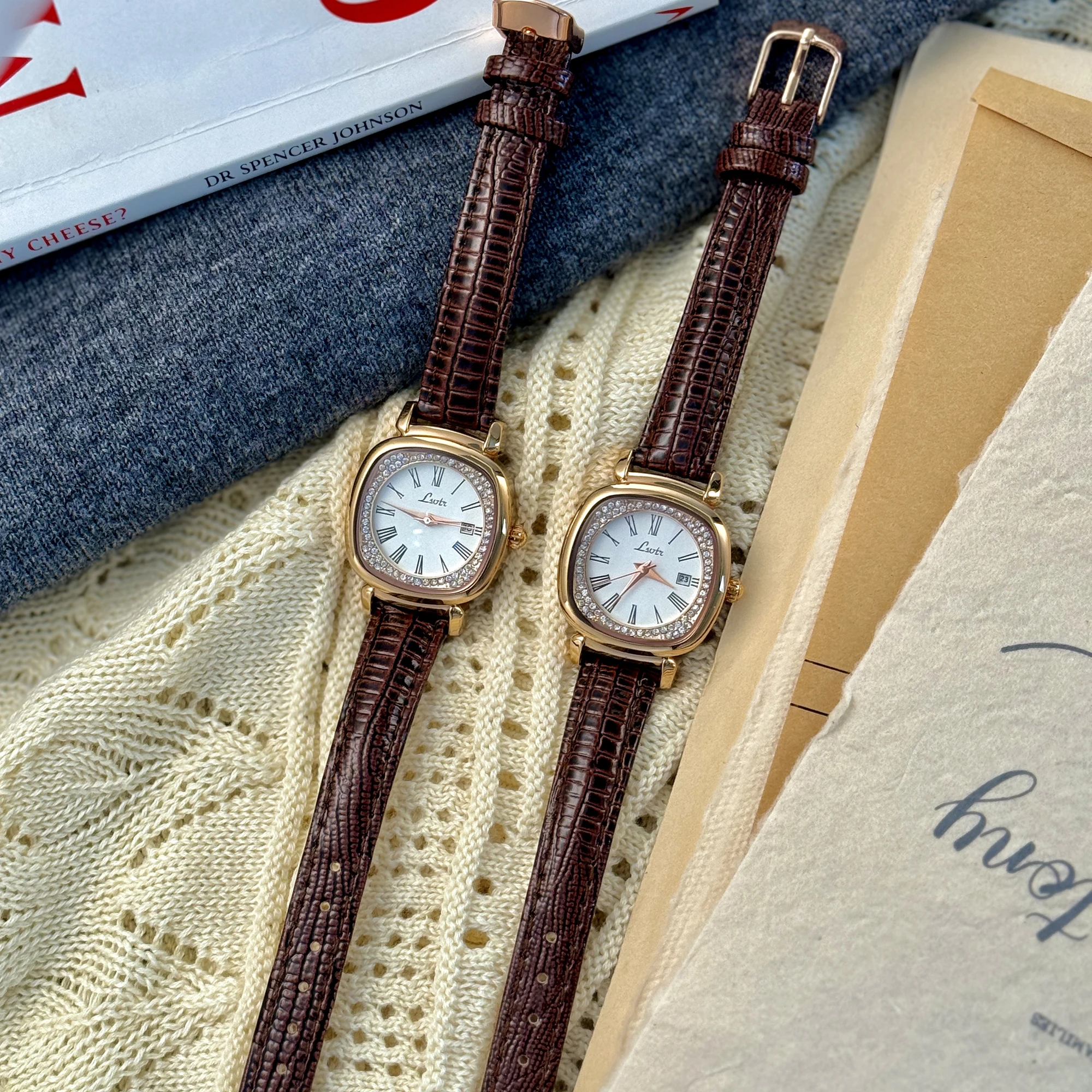 1pc Retro Casual Women\'s Brown Leather Strap Wrist Watch, Stylish & Exquisite Square Dial With Rhinestone Decoration, Calendar