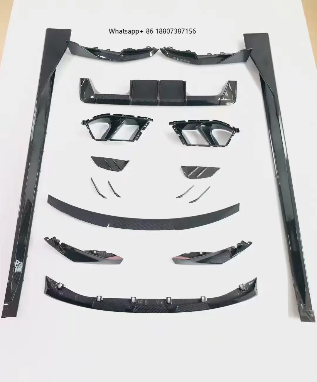 

ForBMW M3 M4 G80 G82 MP Model Dry Carbon Rear Corner New Condition Bumper with Exhaust Cut-Outs