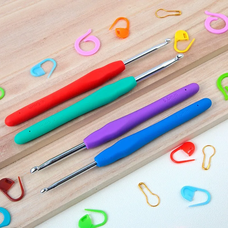 Multi-piece Leaf Crochet Hook Kit Portable Hand Knitting Tools For DIY Bag Sweater Craft Projects
