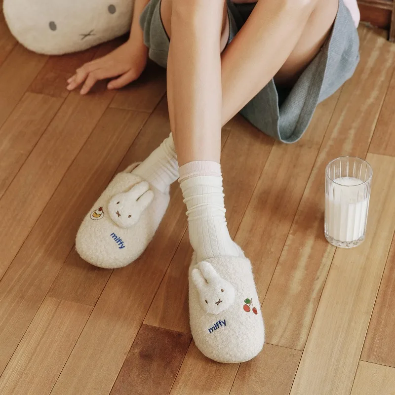 Neue Miffy-Kaninchen-Baumwollpantoffeln, kreative Cartoon-Hausschuhe, warm, bequem, hochwertig, einfach, niedlich, rutschfest, langlebig. – Detail 5