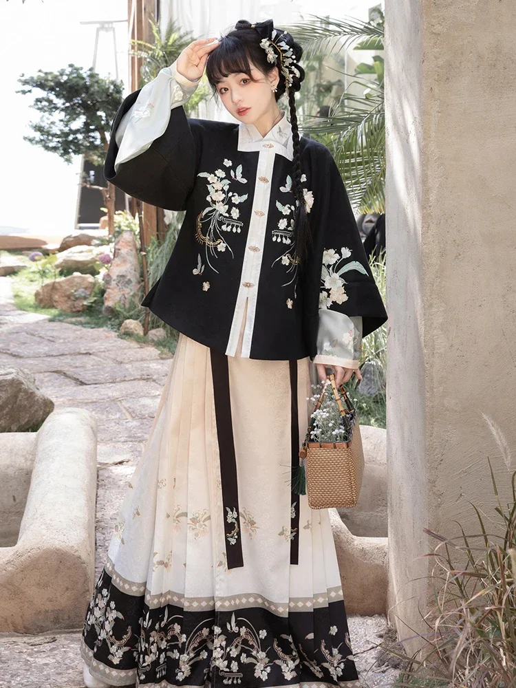 Hanfu Women's Spring and Autumn Chinese Style Thickened Square Neck Short Jacket  Ancient Clothing Full Set