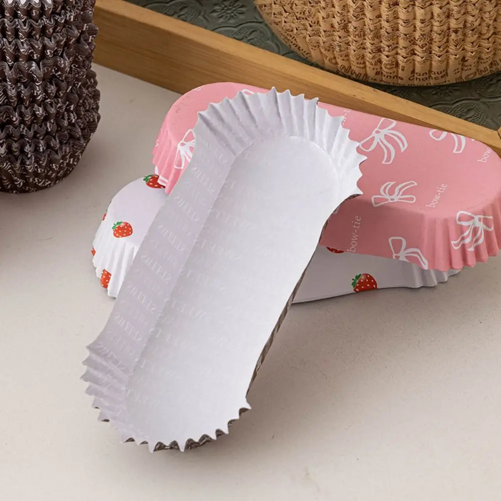 200Pcs Greaseproof Baking Cup Mold Non-Stick Paper Disposable Muffin Wrappers Heat-Resistant Boat Shape Bread Paper Holder