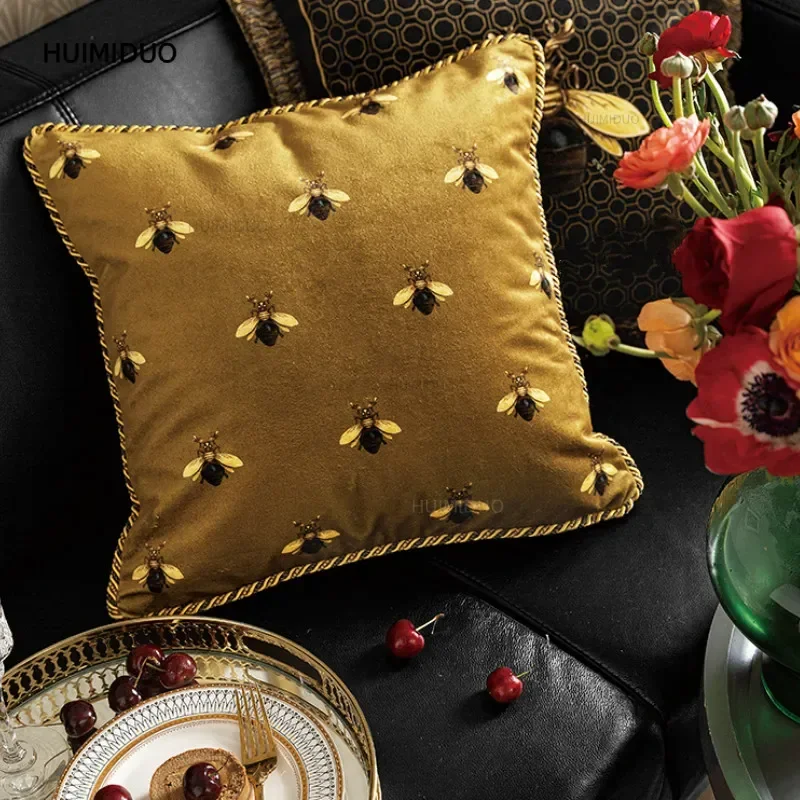 DUNXDECO Luxury Cushion Decorative Pillow Cover For Sofa Art Gold Yellow Bee Print Velvet Soft Living Room Home Decoration