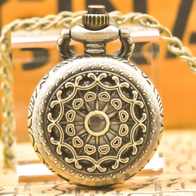 Bronze Delicate Compact Love Spider Web Clamshell Pocket Watch Necklace Small Pocket Watch Gift Pocket Cheap Children's Toys