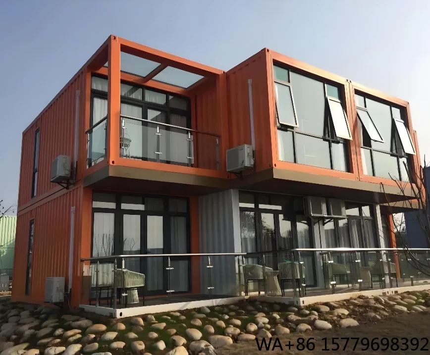 Modern Breathable Movable Prefabricated Container House with 20ft/30ft/40ft Sizes Steel & Sandwich Panel Construction 5 Bedrooms