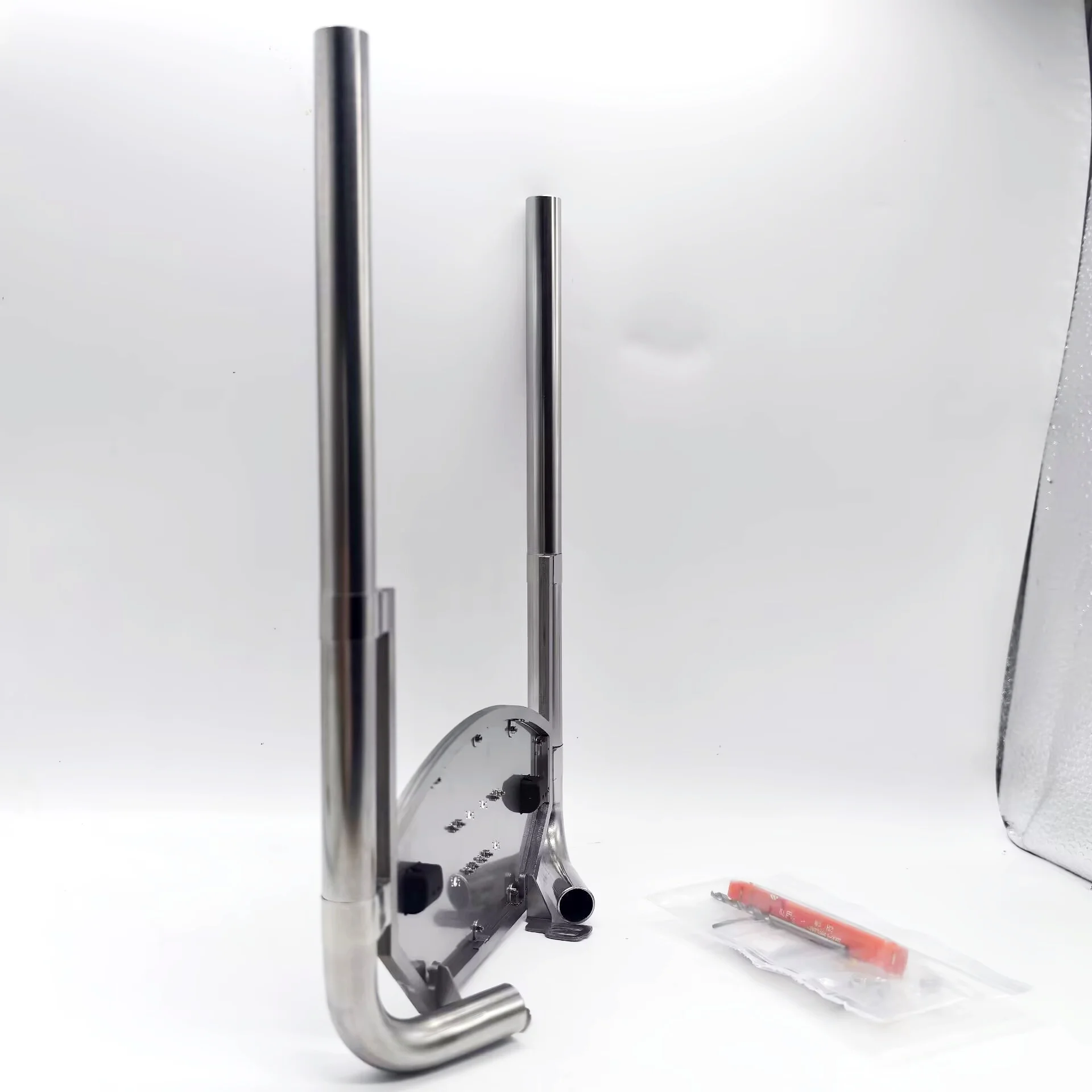 

RC 1/14 Scale Metal Simulation Exhaust Chimney for Tamiya Dump Truck for SCANIA VOLVO BENZ Arocs MAN Truck DIY Parts